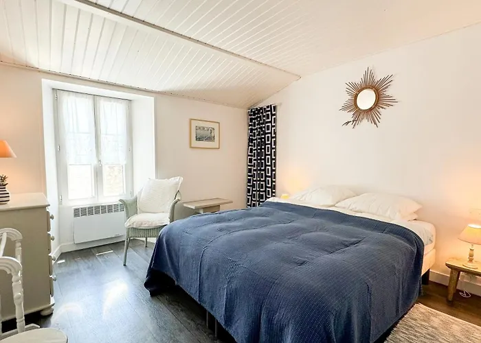 Charmante Location Dans Le Centre De St Martin Saint-Martin-de-Re