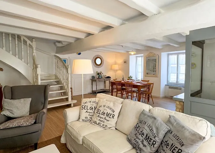 Charmante Location Dans Le Centre De St Martin *