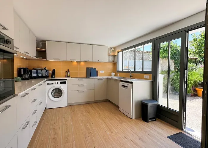 Charmante Location Dans Le Centre De St Martin Villa